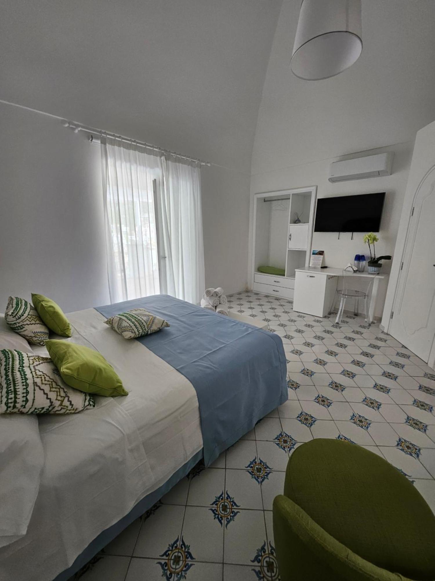 Casa Mandara B&B Positano Bagian luar foto