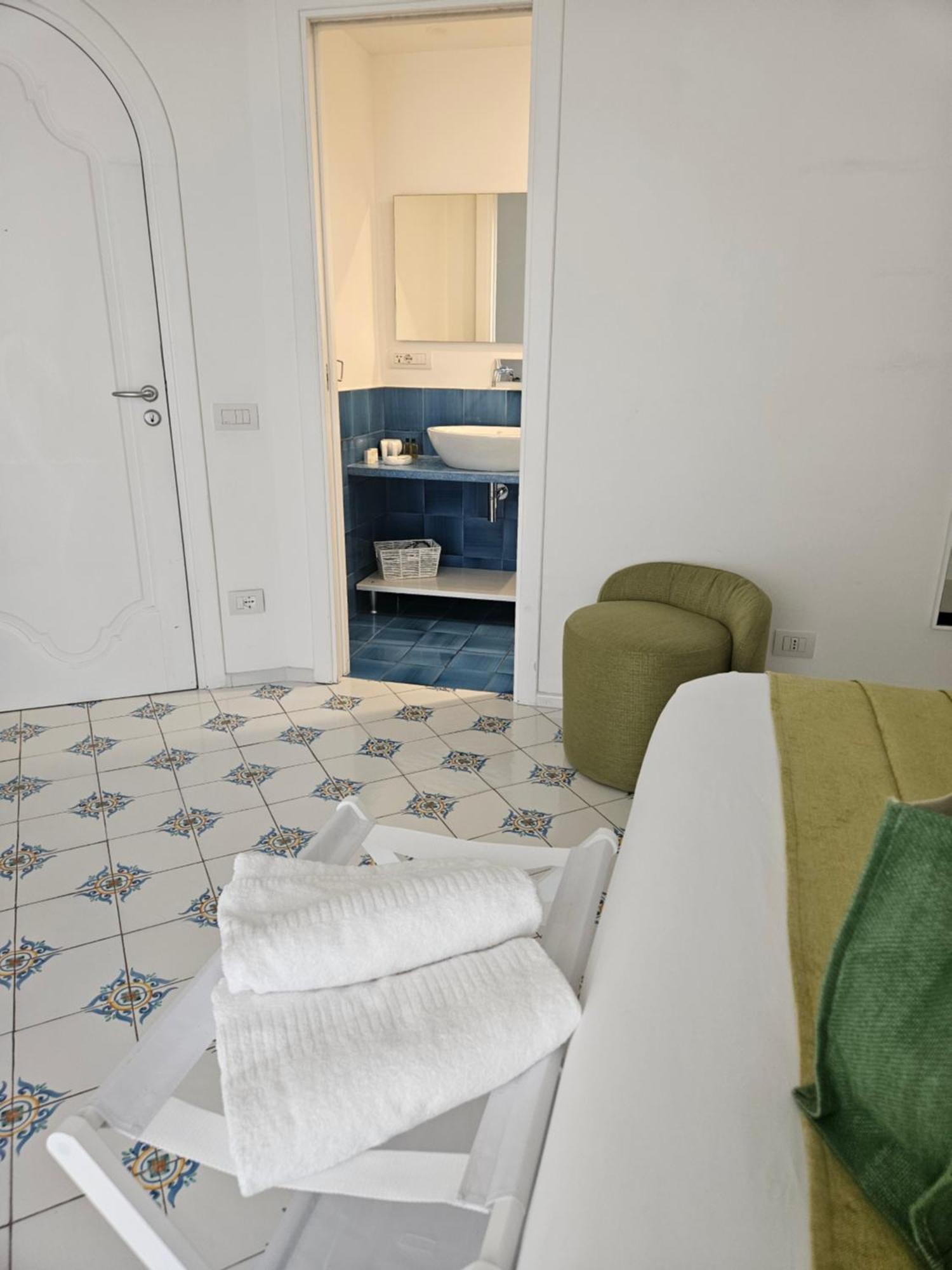 Casa Mandara B&B Positano Bagian luar foto