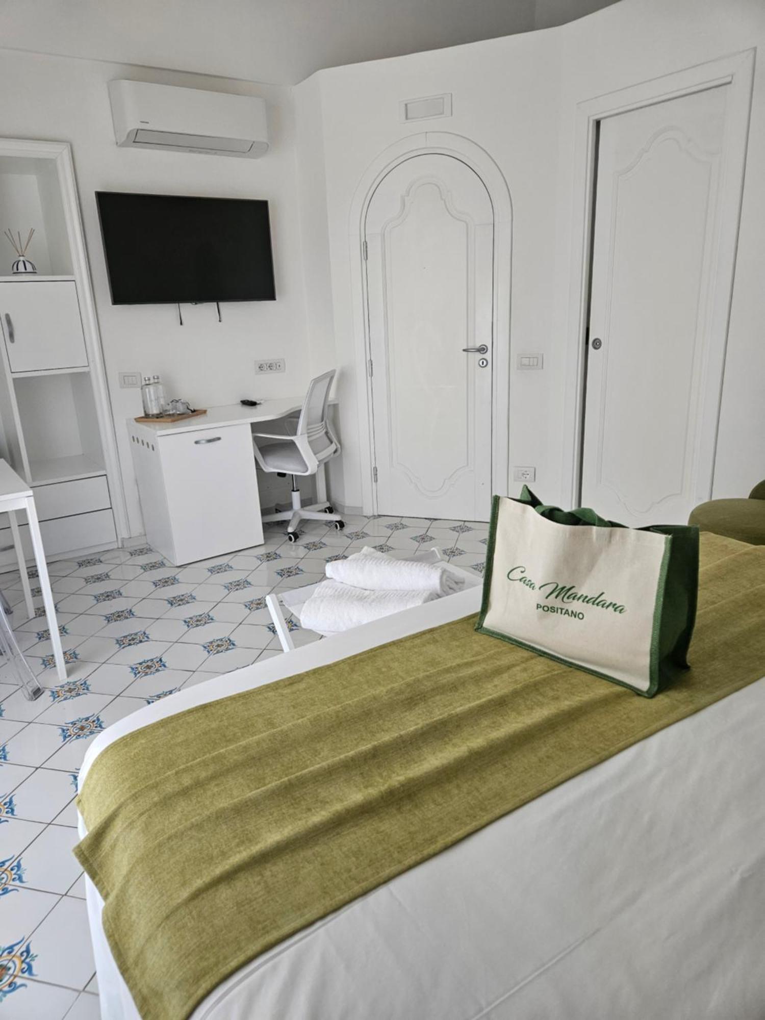 Casa Mandara B&B Positano Bagian luar foto
